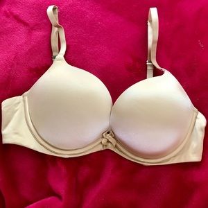 Bombshell Bra- adds two full cup sizes
